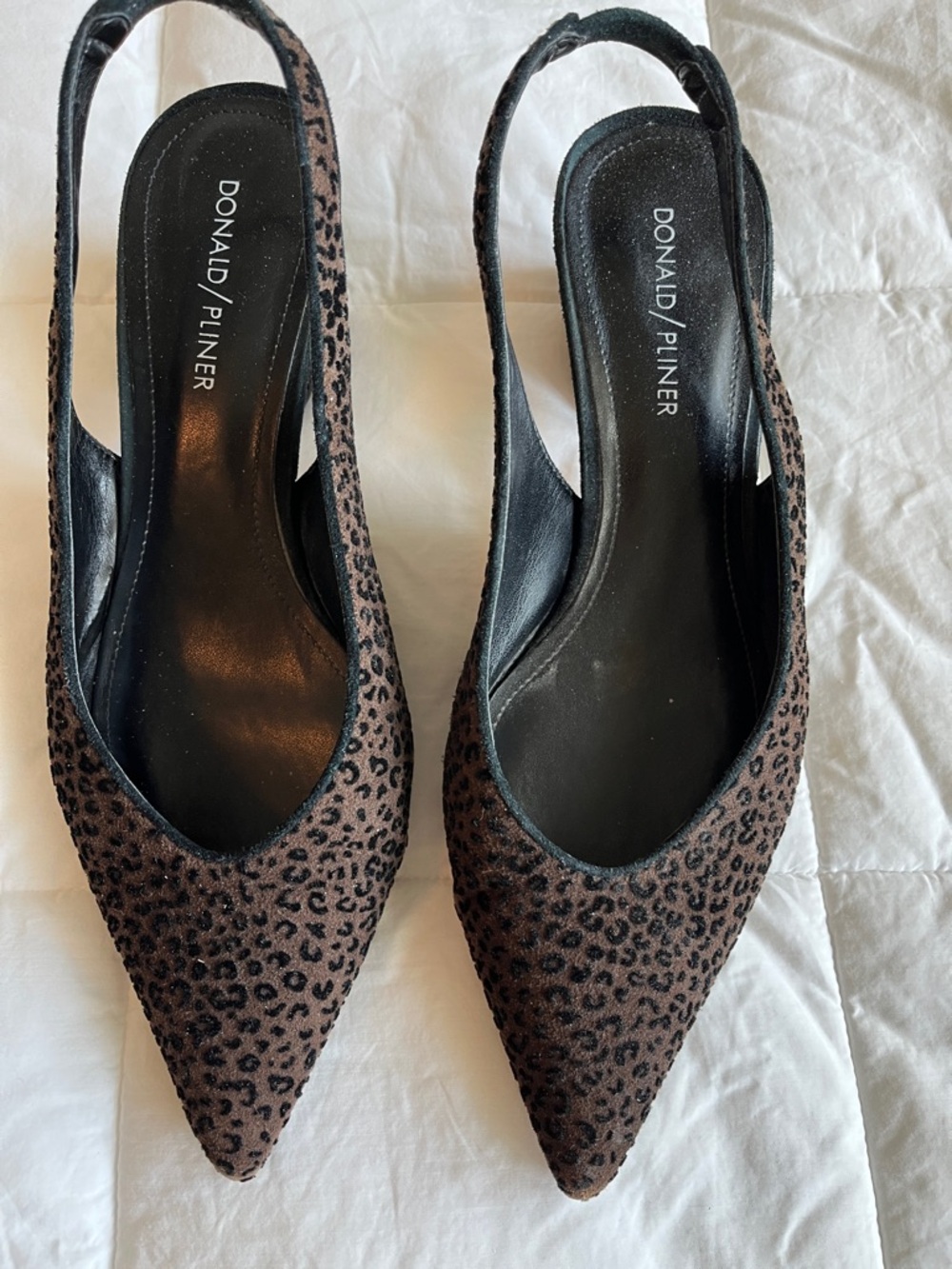 Donald J. Pliner Leopard Print Pointed Slingback Flats in Brown